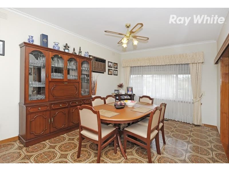 60 Lawley Avenue, Reservoir VIC 3073