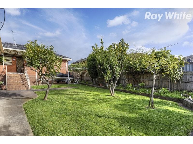 60 Lawley Avenue, Reservoir VIC 3073
