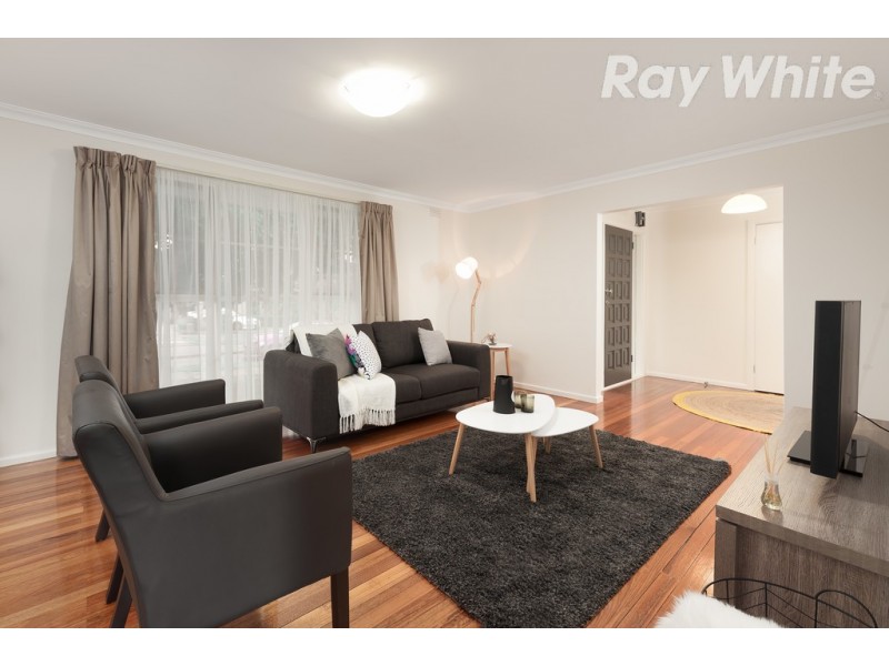 17 Cambridge Way, Bundoora VIC 3083