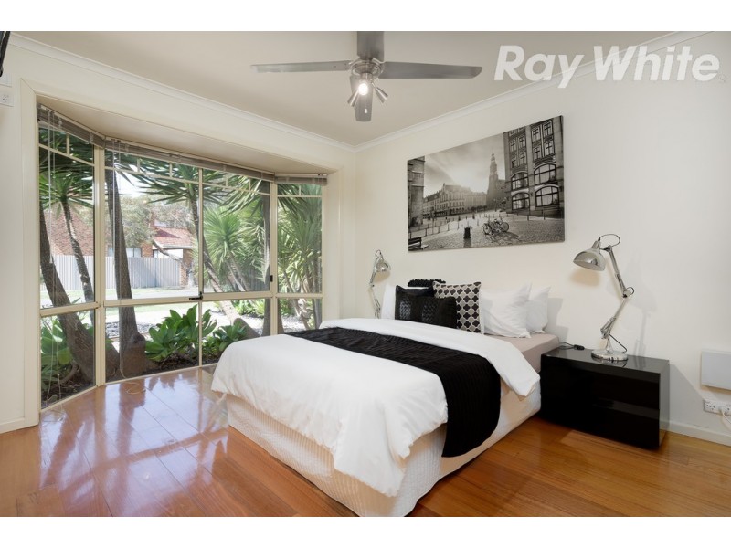 1 Norwood Road, Mill Park VIC 3082