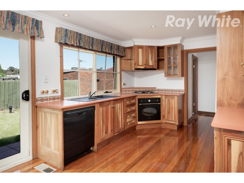 14 Ellerslie Street, Kingsbury VIC 3083
