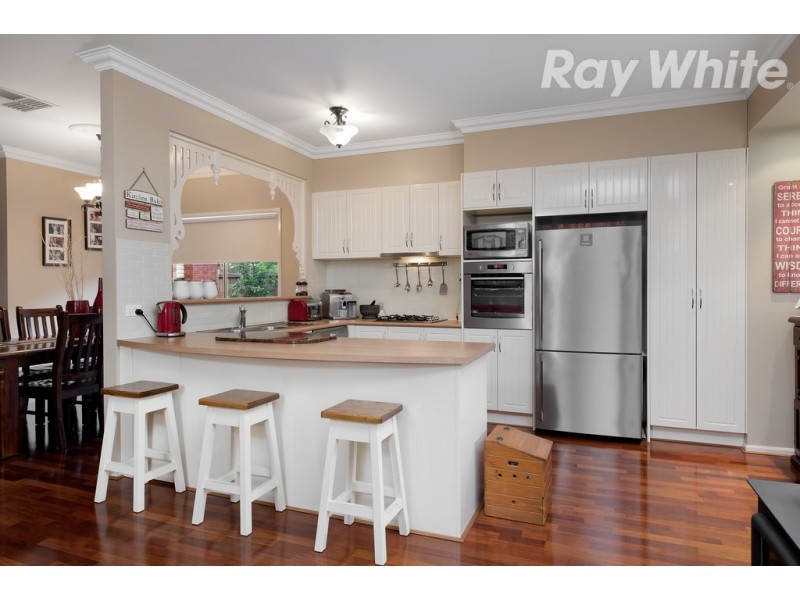 9 Escape Drive, Doreen VIC 3754