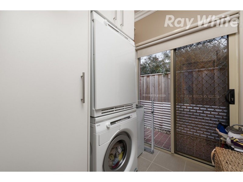 9 Escape Drive, Doreen VIC 3754