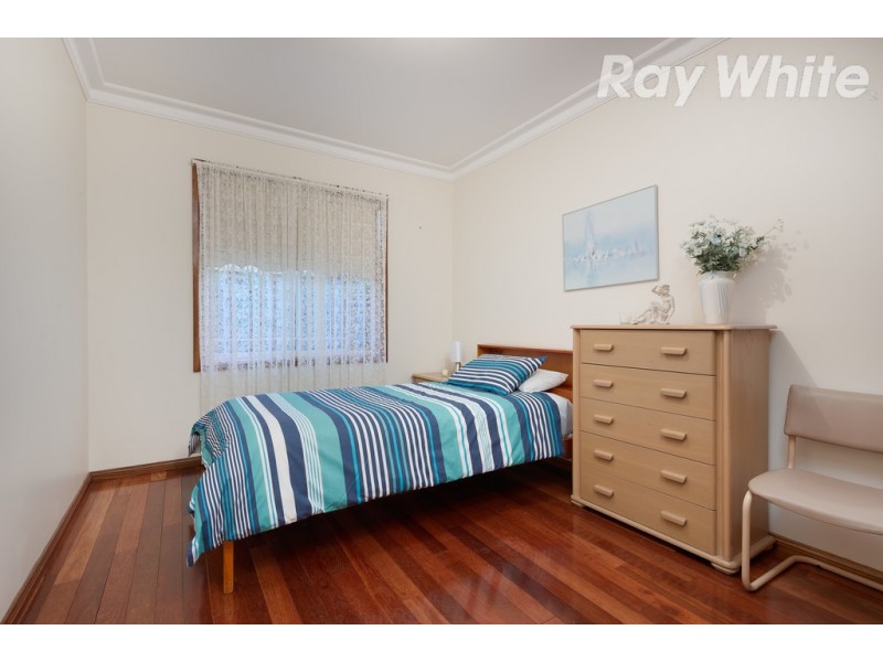 30 Binnak Drive, Watsonia North VIC 3087