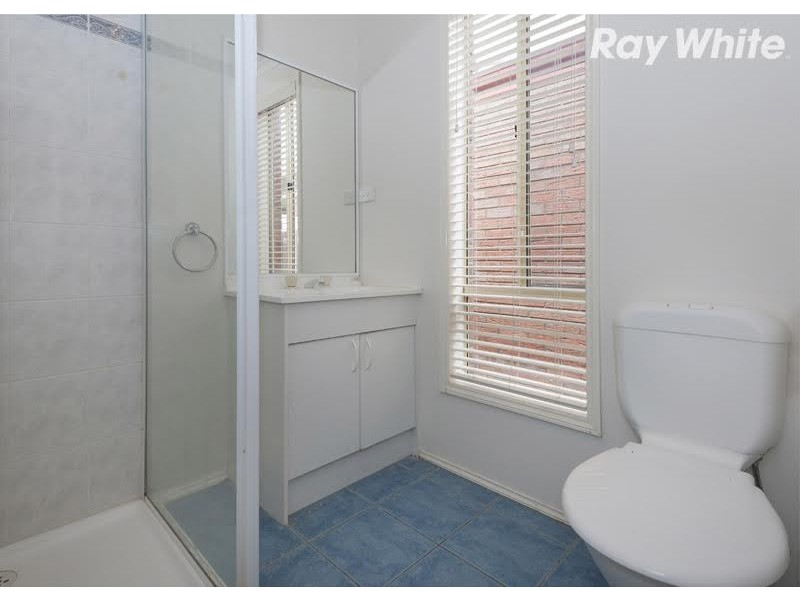 17 Parkhaven Avenue, Kingsbury VIC 3083