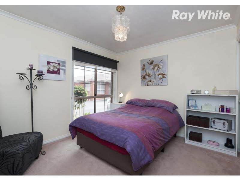 3/33 Purinuan Road, Reservoir VIC 3073