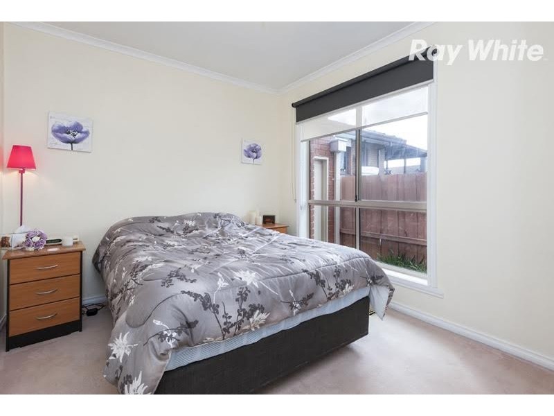 3/33 Purinuan Road, Reservoir VIC 3073