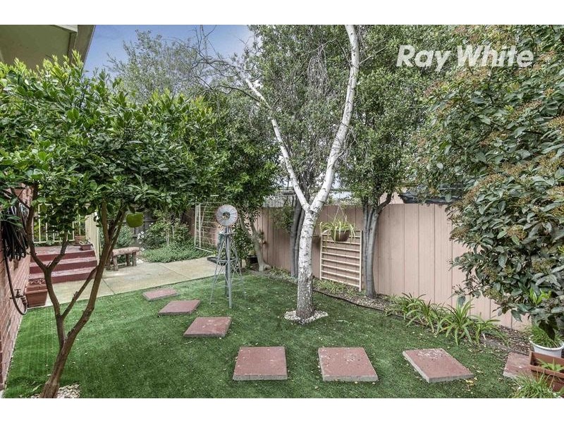 3/33 Purinuan Road, Reservoir VIC 3073