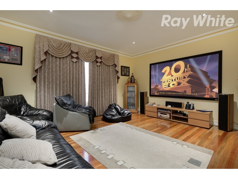 6 Penrose Court, Mill Park VIC 3082