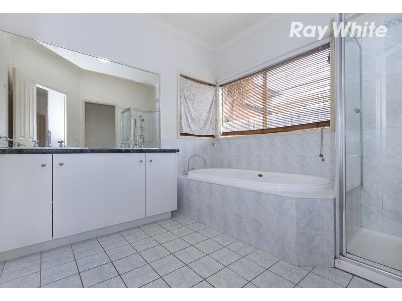 2 St Leger Rise, Bundoora VIC 3083