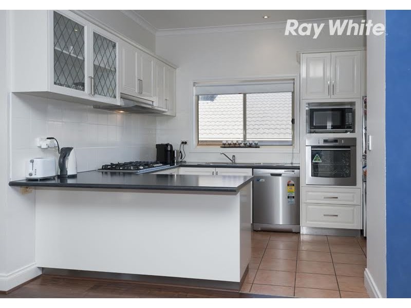 55 Allwyn Crescent, Mill Park VIC 3082