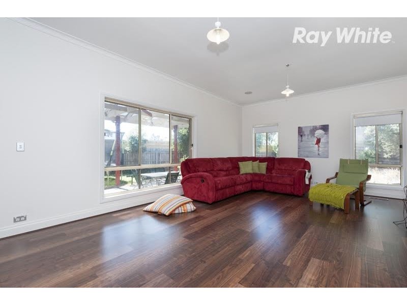 55 Allwyn Crescent, Mill Park VIC 3082