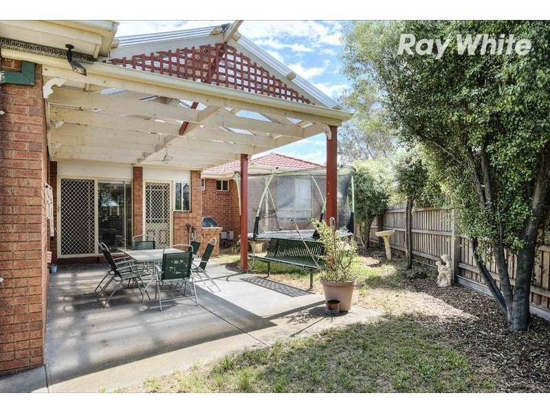 55 Allwyn Crescent, Mill Park VIC 3082