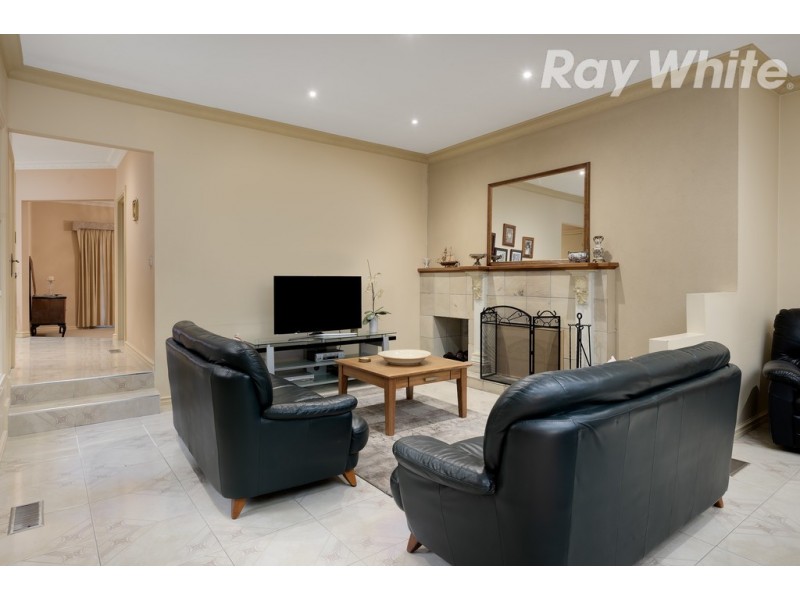 9 Linton Drive, Thomastown VIC 3074