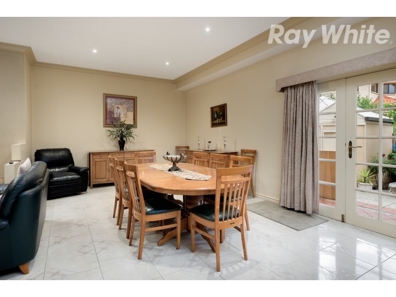 9 Linton Drive, Thomastown VIC 3074