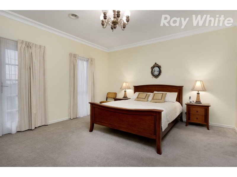 9 Linton Drive, Thomastown VIC 3074