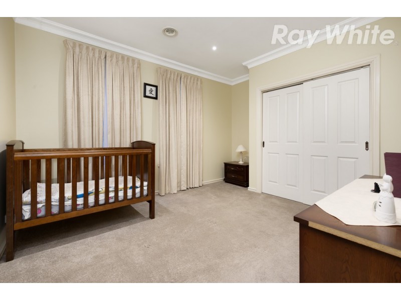 9 Linton Drive, Thomastown VIC 3074
