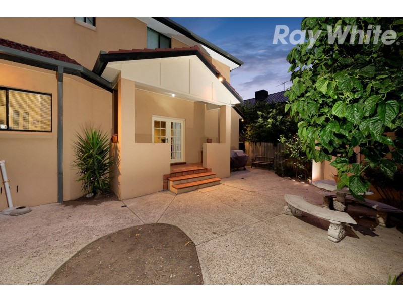 9 Linton Drive, Thomastown VIC 3074