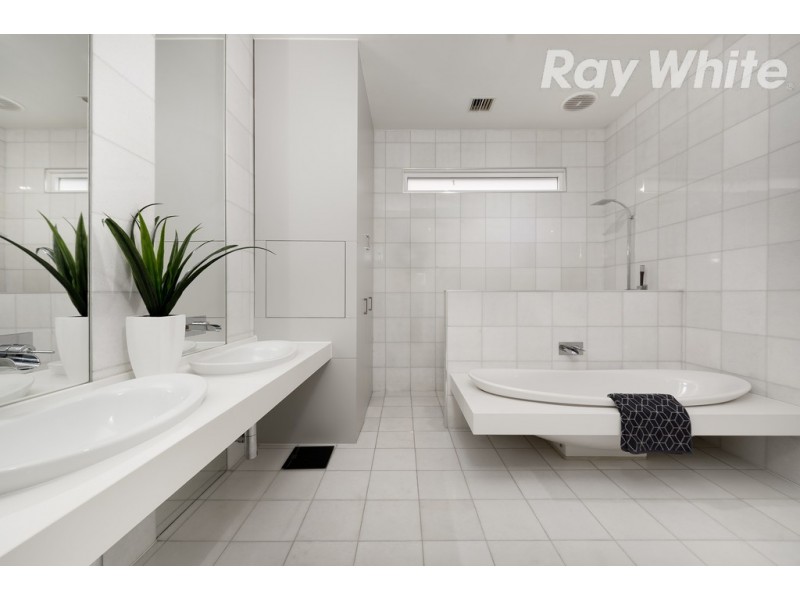 56 Vine Street, Moonee Ponds VIC 3039