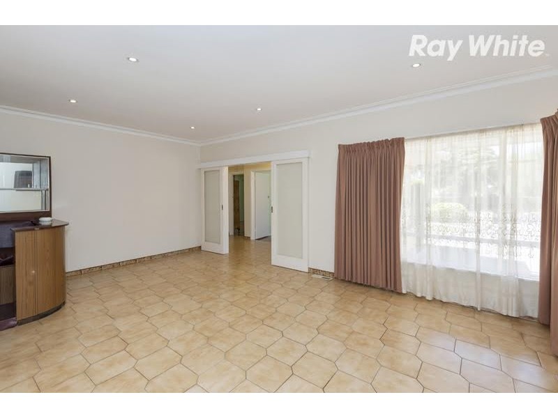80 The Fairway, Kingsbury VIC 3083