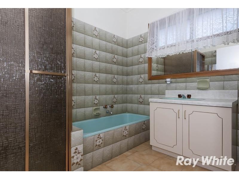 80 The Fairway, Kingsbury VIC 3083