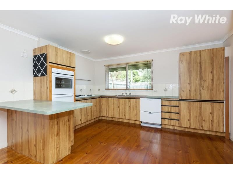 35 Kurrajong Crescent, Watsonia North VIC 3087
