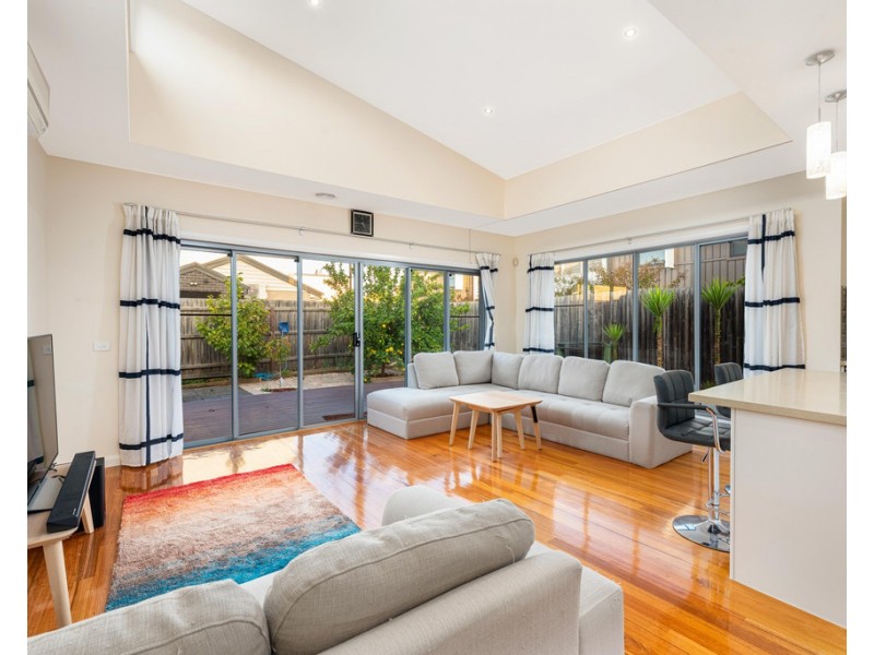 6 Kokoda Street, Heidelberg West VIC 3081