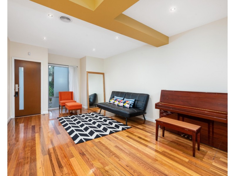 6 Kokoda Street, Heidelberg West VIC 3081