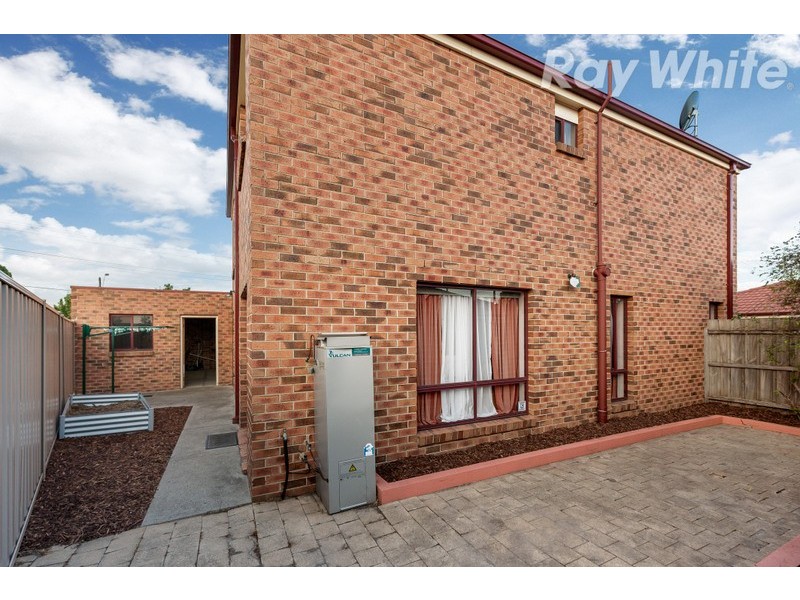 2/22 Norris Crescent, Bundoora VIC 3083