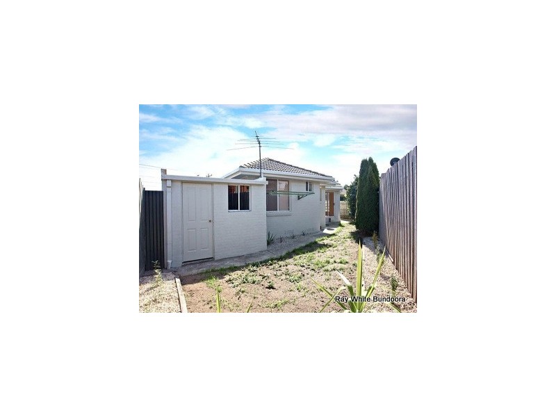 2/112 Mount View Road, Lalor VIC 3075