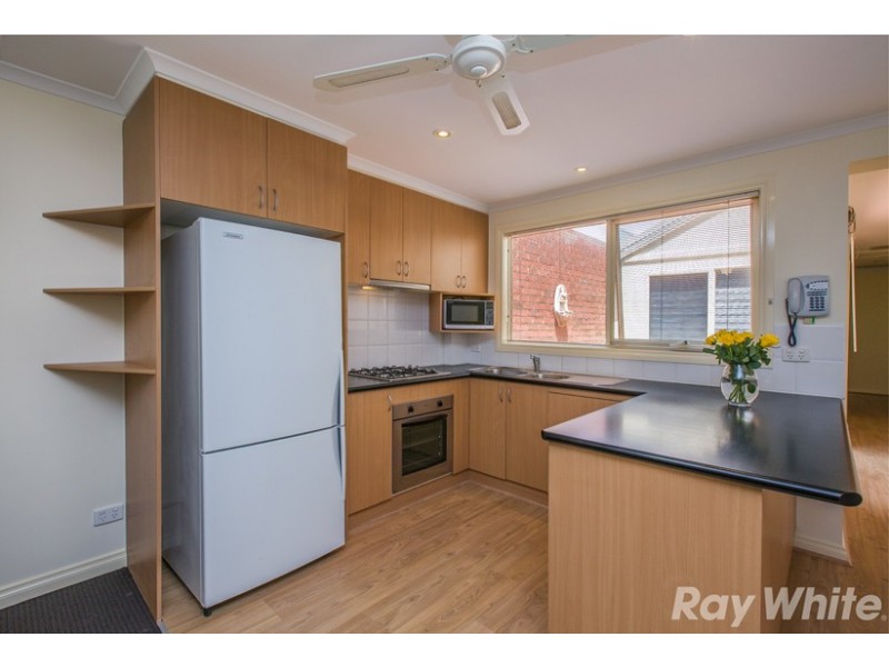 19 The Fairway, Kingsbury VIC 3083