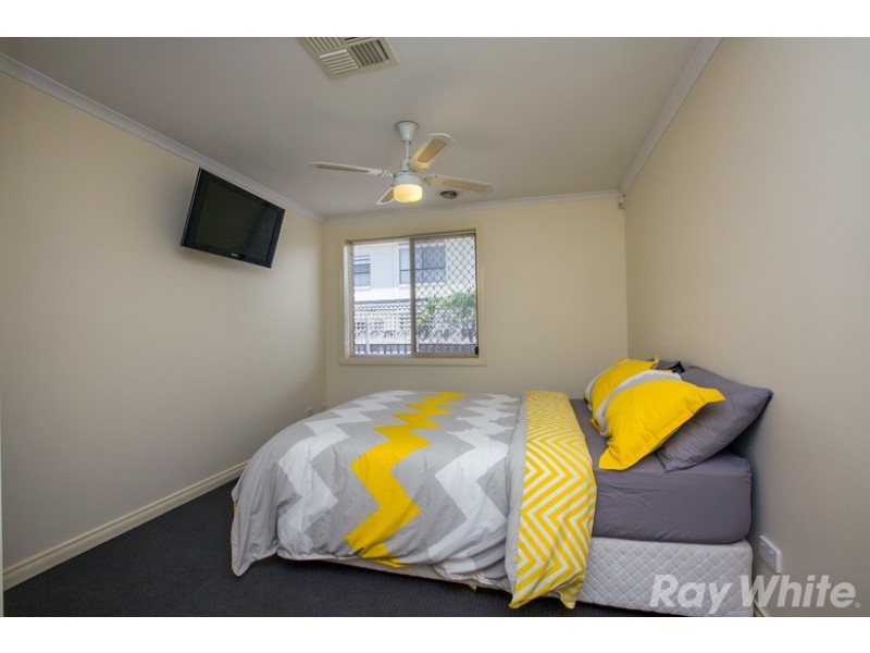 19 The Fairway, Kingsbury VIC 3083