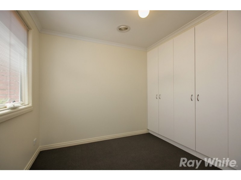 19 The Fairway, Kingsbury VIC 3083