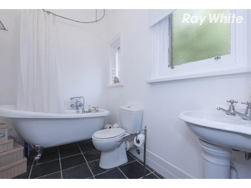 74 Zetland Road, Mont Albert VIC 3127