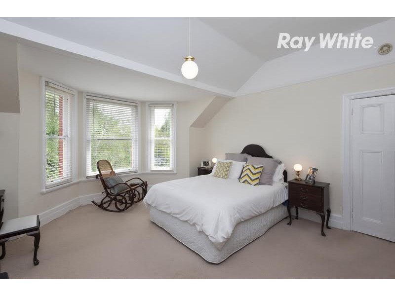 74 Zetland Road, Mont Albert VIC 3127