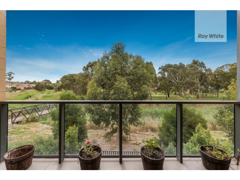 102/3 Collared Close, Bundoora VIC 3083