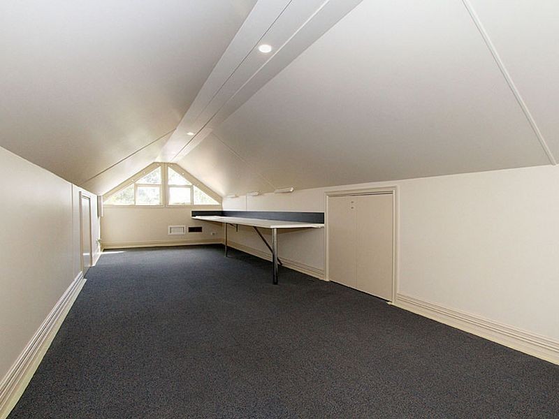 3 Redfield Court, Mill Park VIC 3082