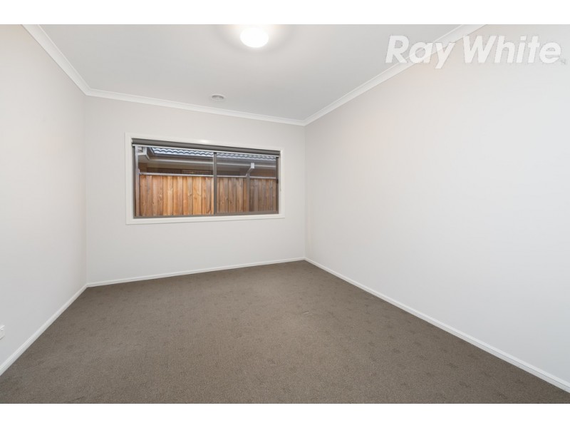 28 Bedervale Loop, Doreen VIC 3754