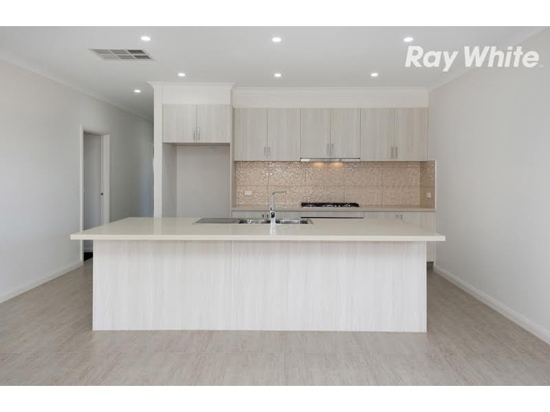 3 Cobden Way, Wollert VIC 3750