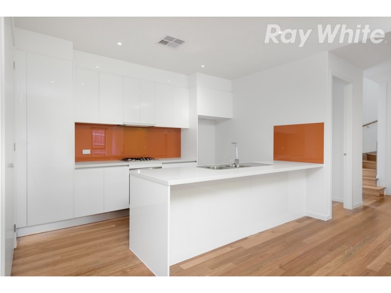 2/70 Noorong Avenue, Bundoora VIC 3083
