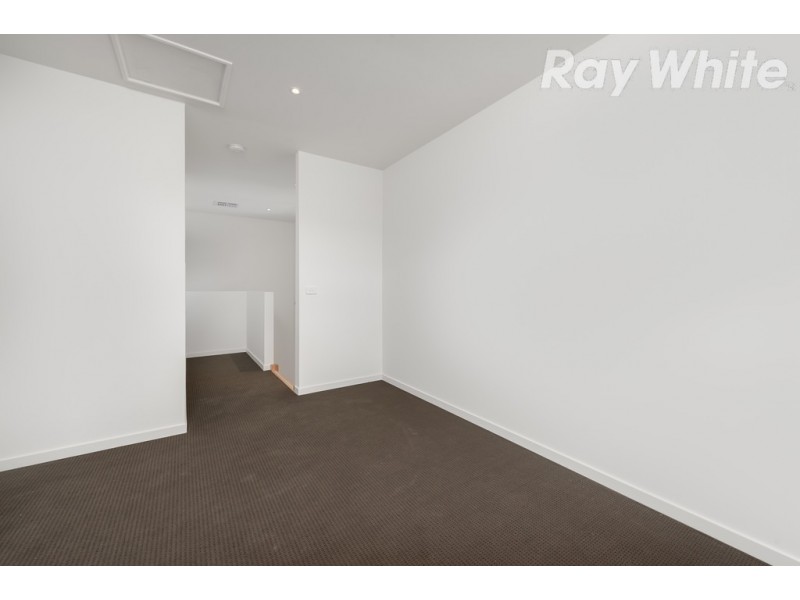 2/70 Noorong Avenue, Bundoora VIC 3083