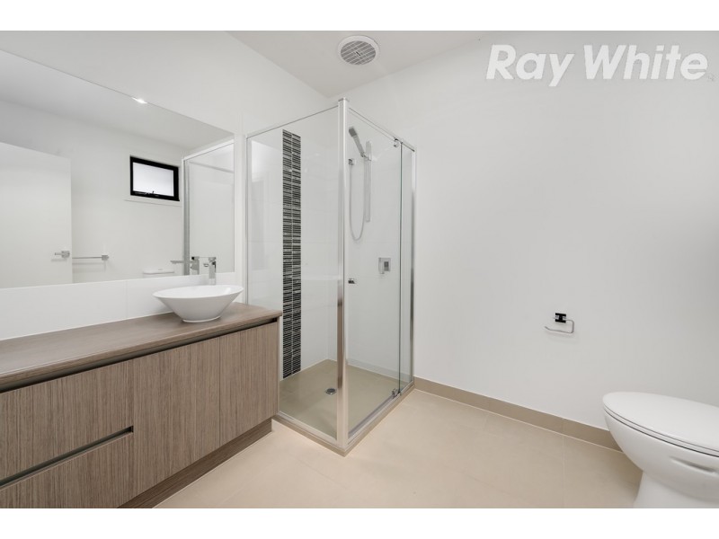 2/70 Noorong Avenue, Bundoora VIC 3083