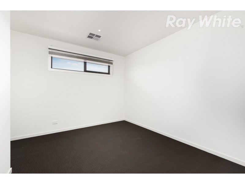 2/70 Noorong Avenue, Bundoora VIC 3083