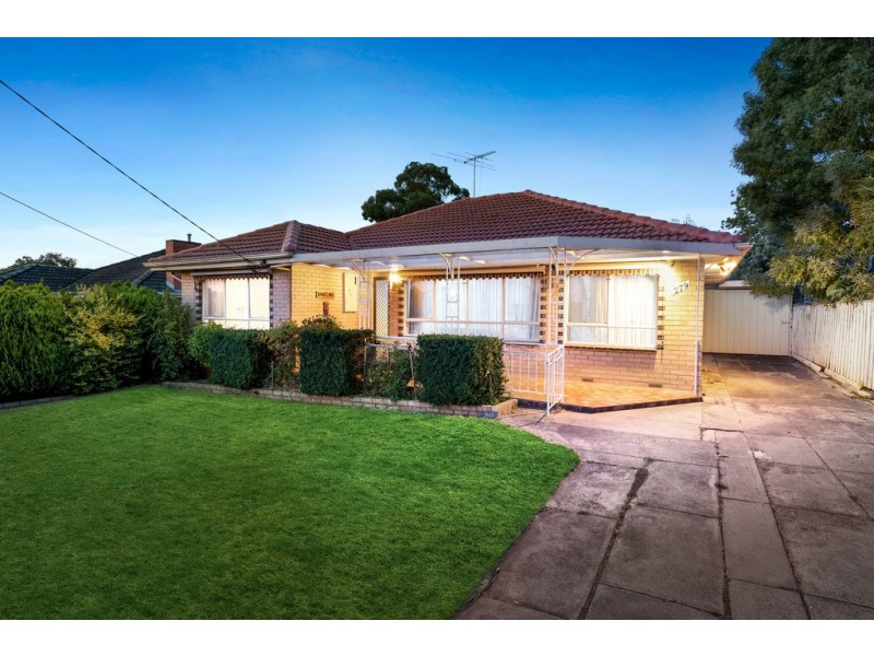 279 Greenwood Drive, Watsonia VIC 3087
