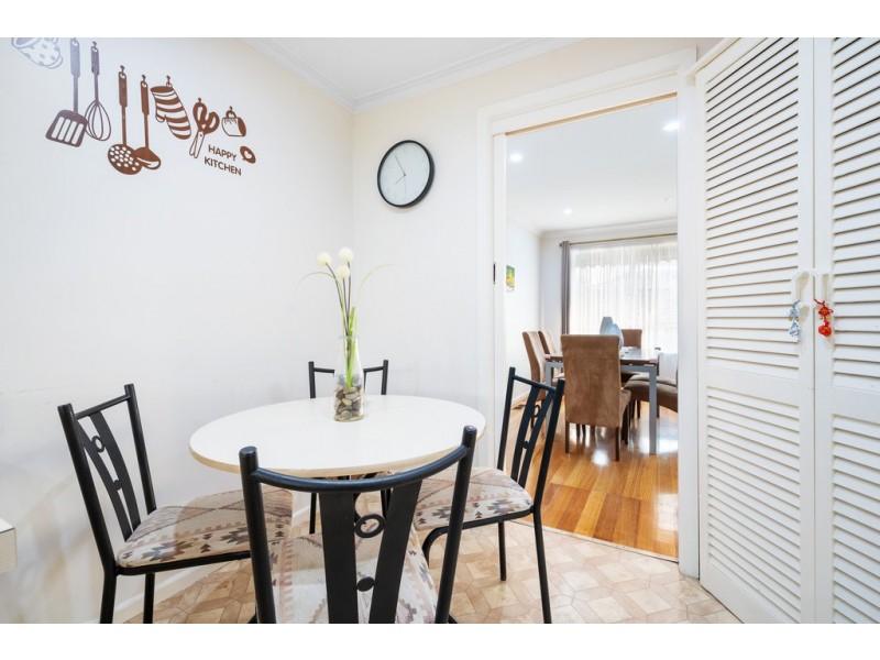 279 Greenwood Drive, Watsonia VIC 3087