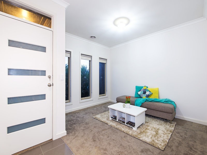 26 Panton Gap Drive, South Morang VIC 3752