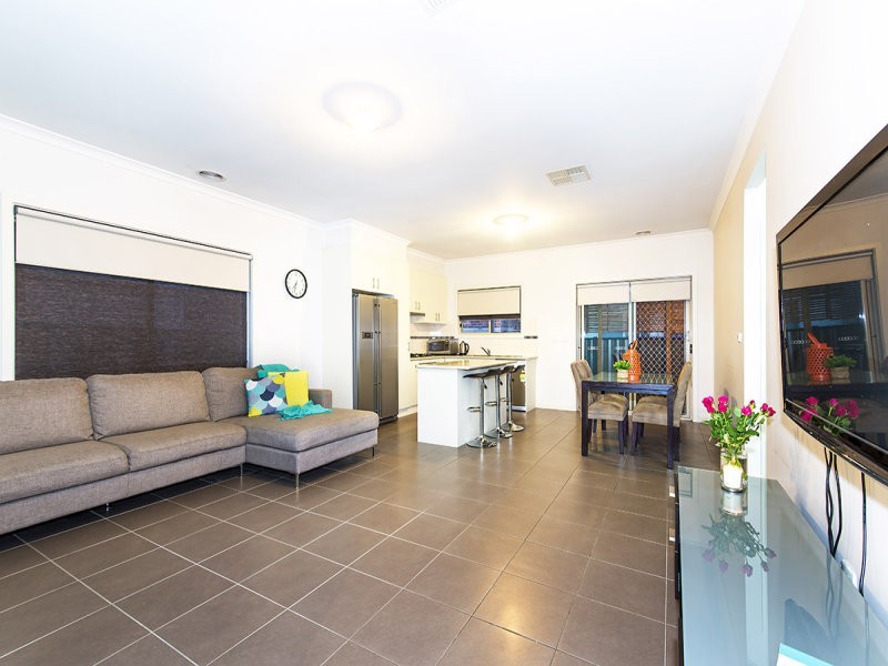 26 Panton Gap Drive, South Morang VIC 3752