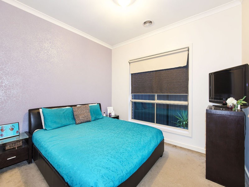 26 Panton Gap Drive, South Morang VIC 3752