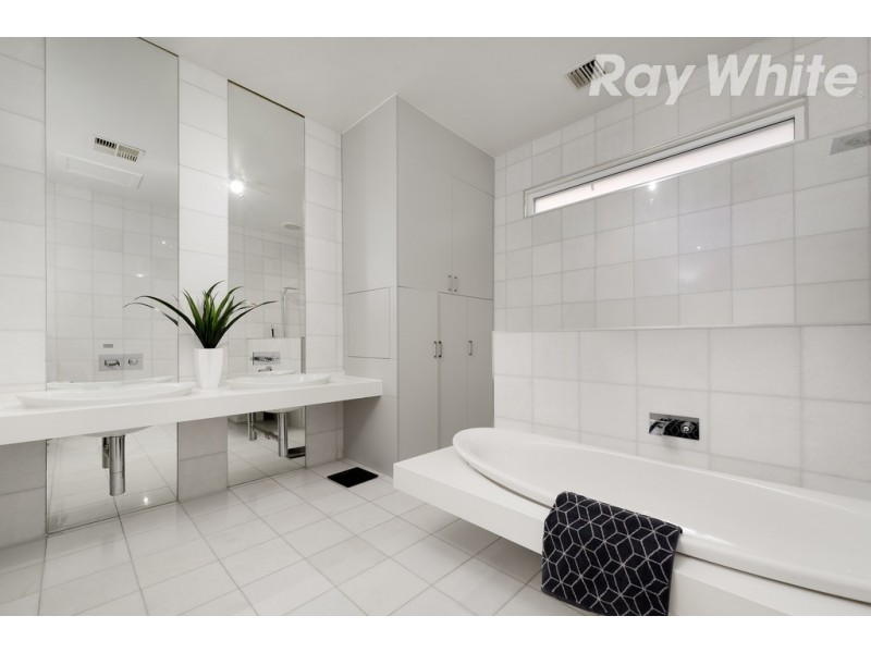 56 Vine Street, Moonee Ponds VIC 3039