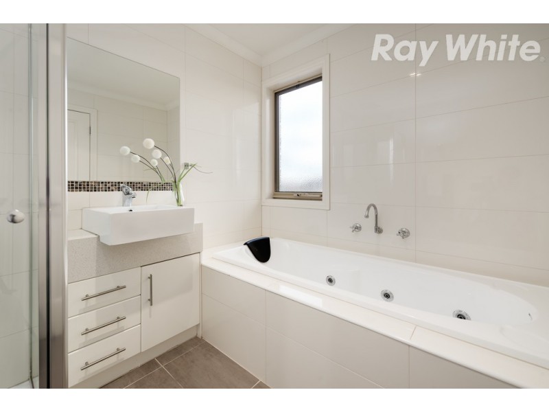 127 Edmund Rice Parade, Bundoora VIC 3083